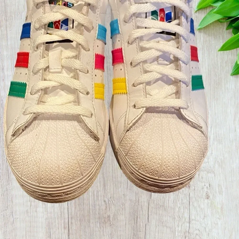 Adidas Shell Toe Super Star C kids size 4.5